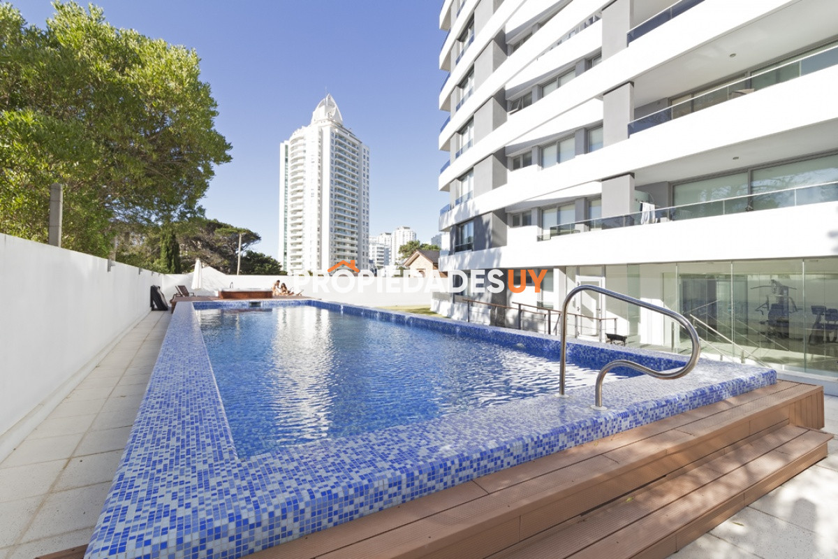 Torre Esmeralda Punta del Este