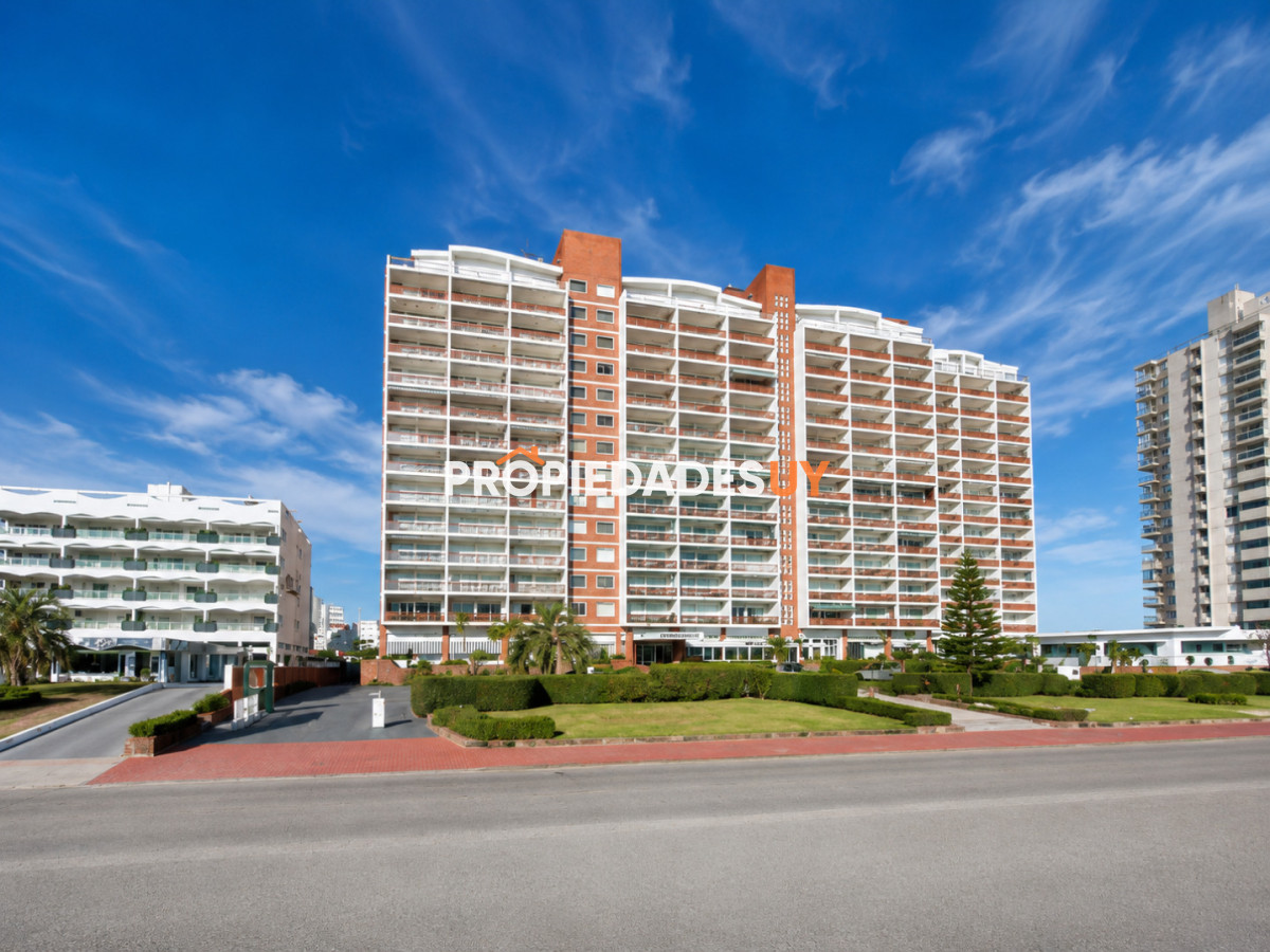 Edificio Vanguardia Punta del Este