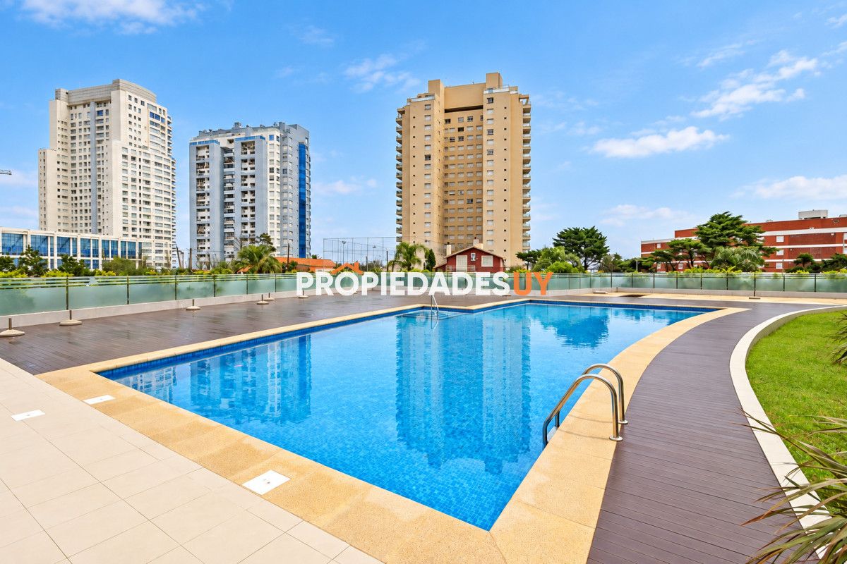 Miami Boulevard Punta del Este