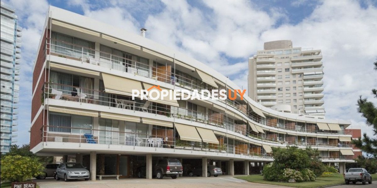 Edificio Pine Beach Punta del Este