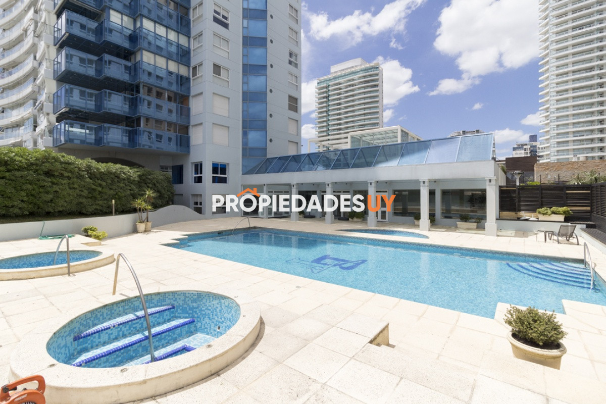 Edificio Beverly Tower Punta del Este