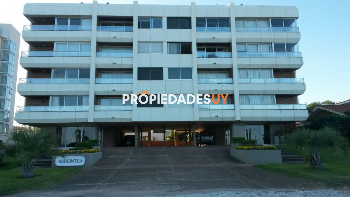 Edificio Arkontes Punta del Este