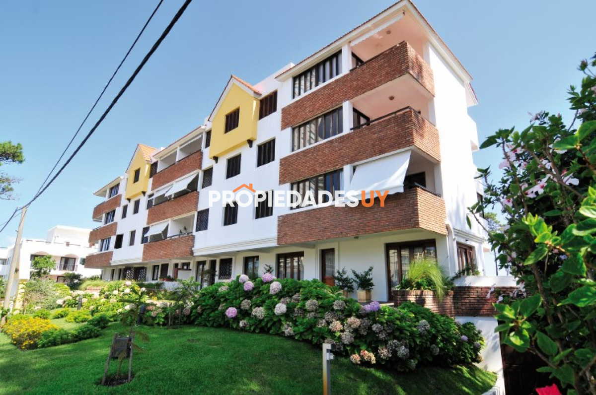 Edificio Joie de Vivre Punta del Este
