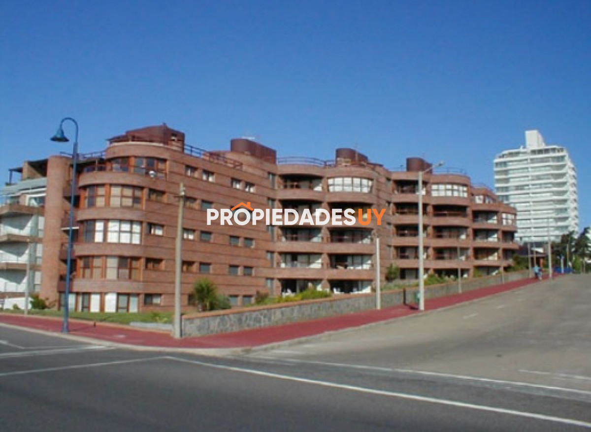 Edificio Puerto de la Candelaria Punta del Este