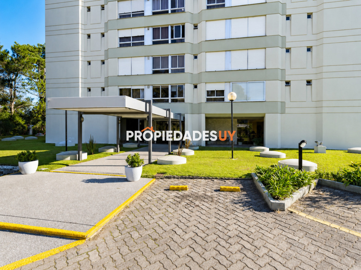Edificio Bora Bora Punta del Este