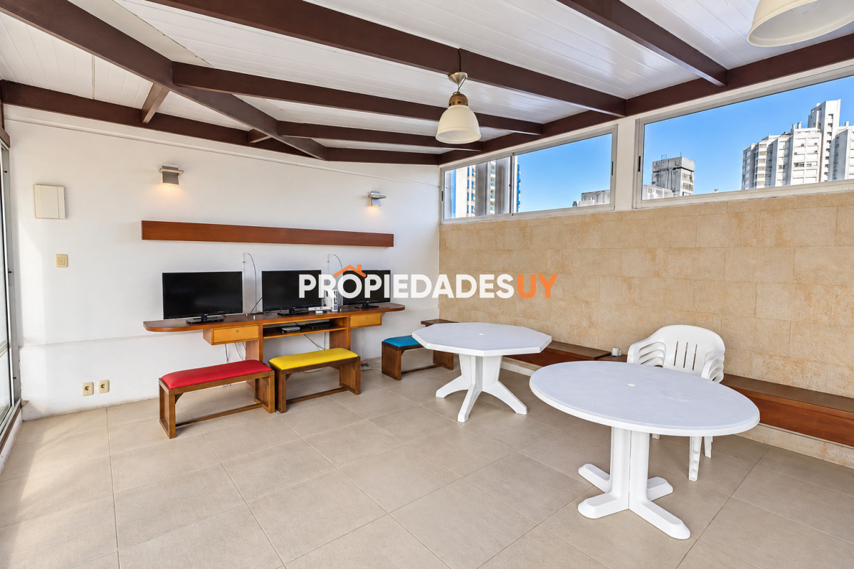 Edificio Long Beach Punta del Este