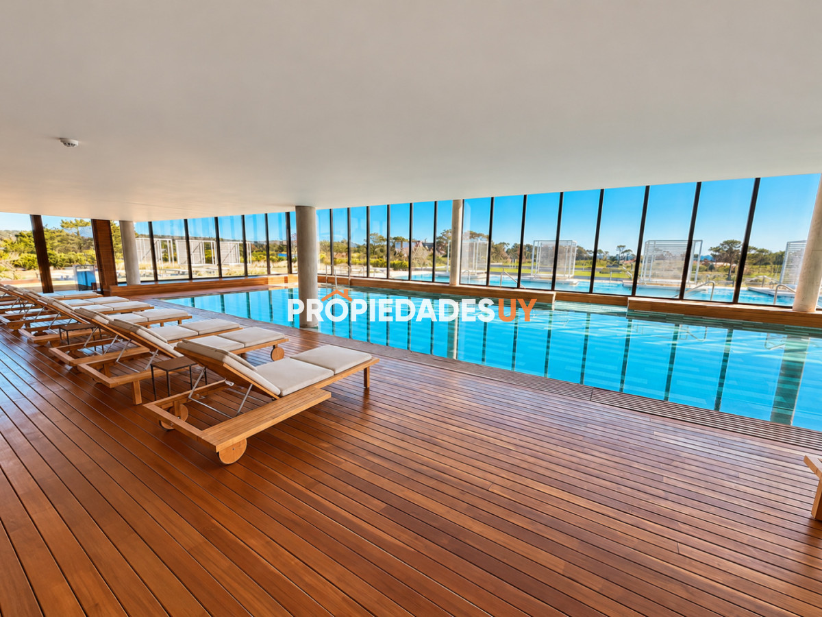 Surfside Village Punta del Este