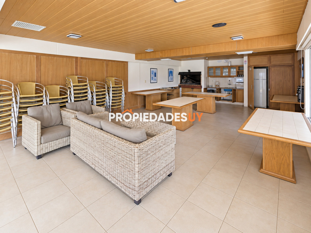 Edificio Long Beach Punta del Este