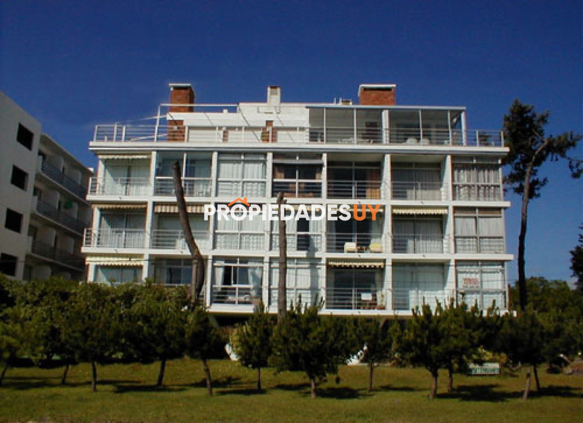Edificio Mediterráneo Punta del Este