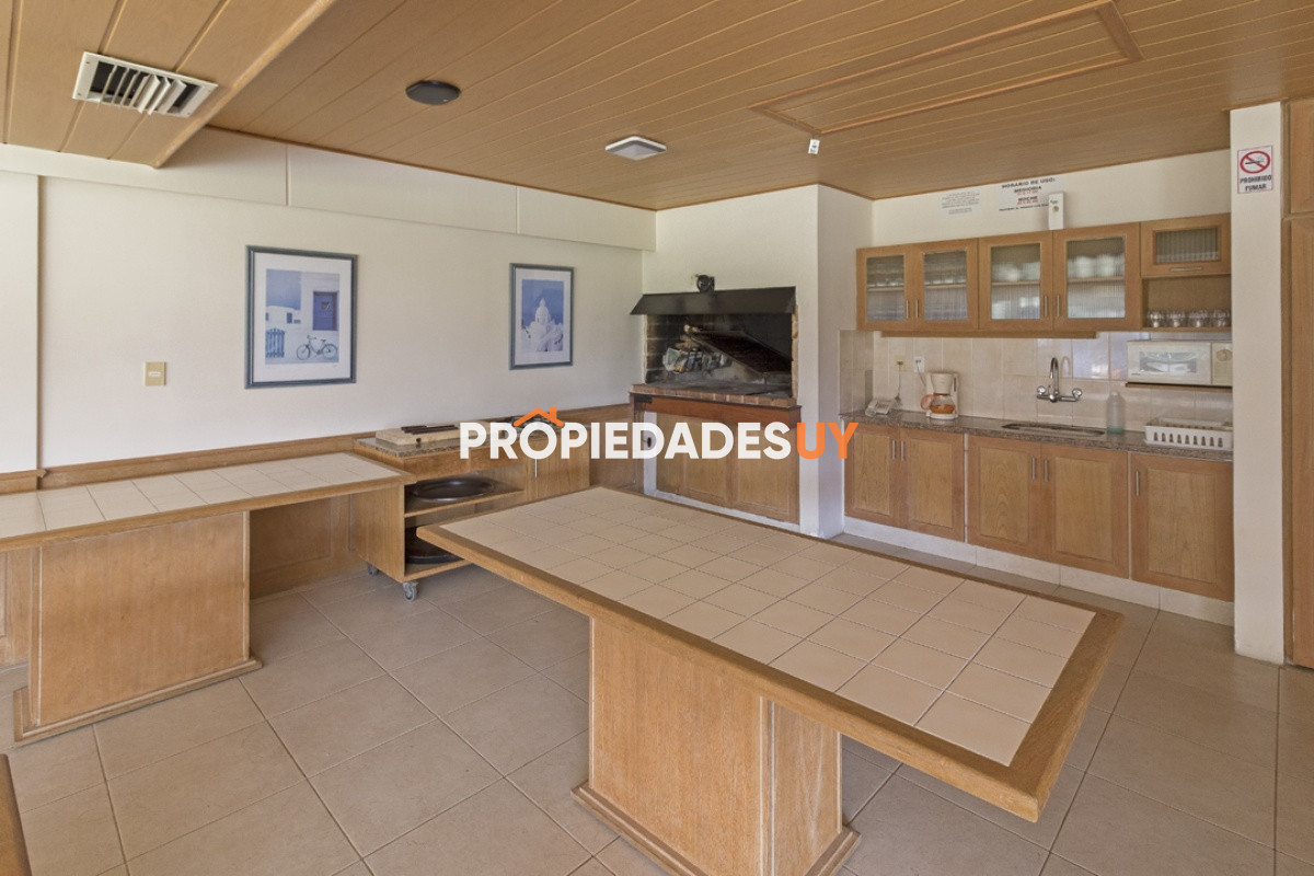 Edificio Long Beach Punta del Este