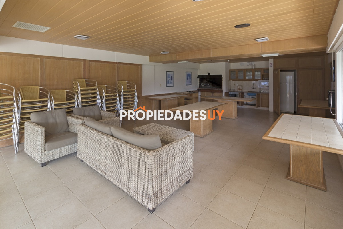 Edificio Long Beach Punta del Este