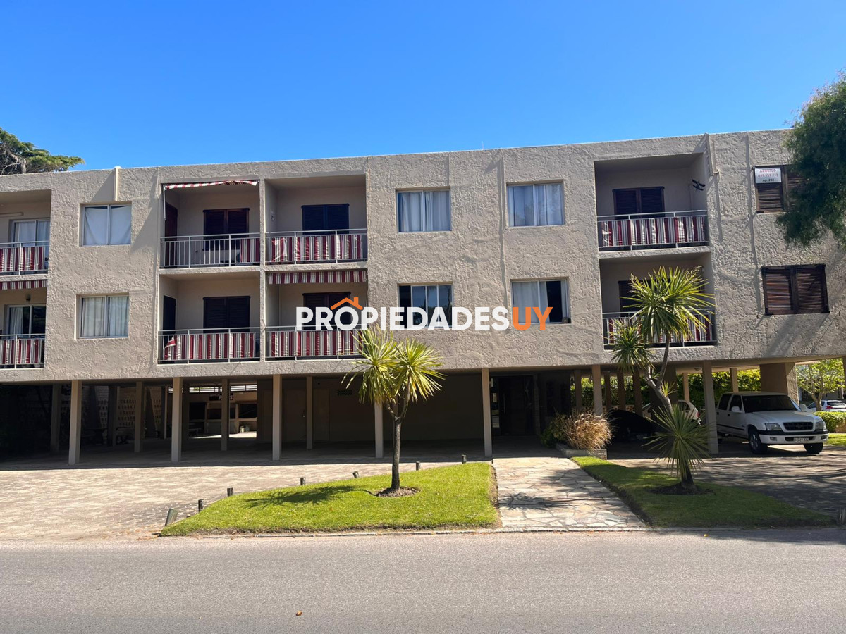 Edificio Paris Punta del Este