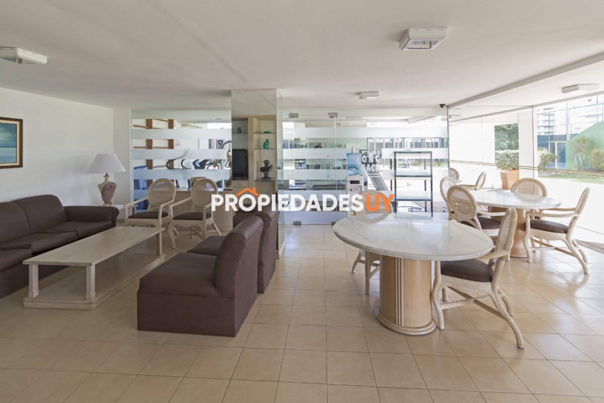 Edificio Long Beach Punta del Este