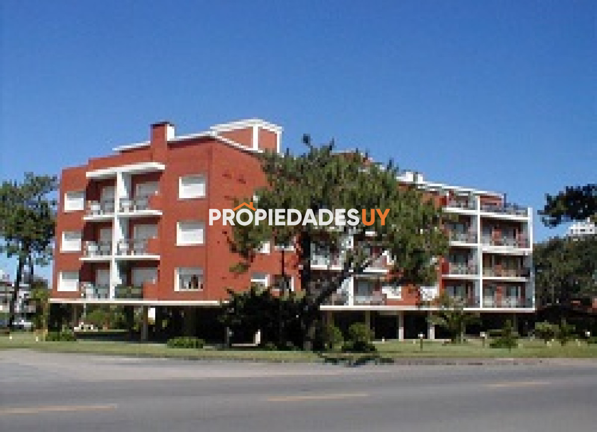 Edificio Aidy Grill Punta del Este
