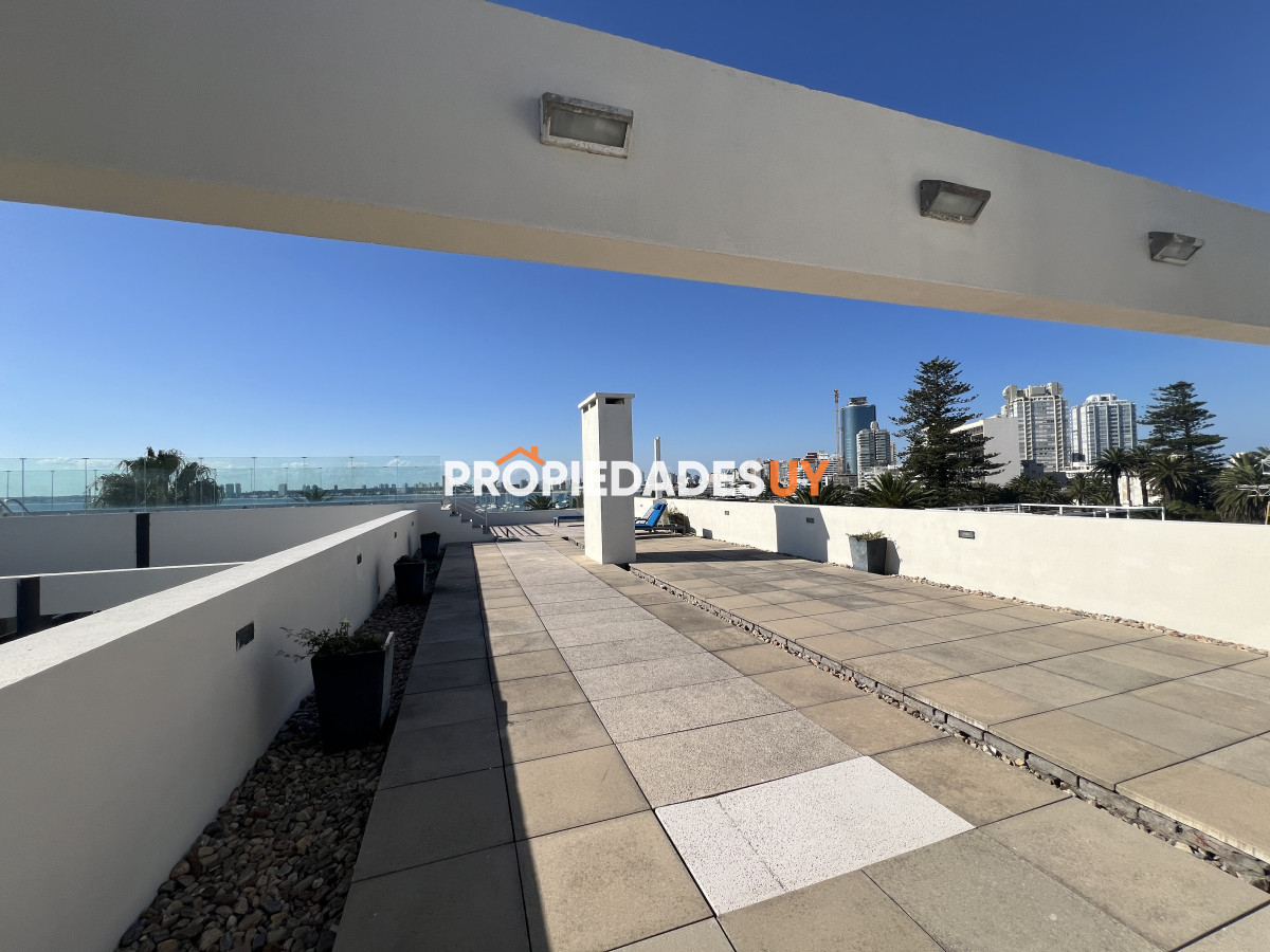 Edificio Ayres del Puerto Punta del Este