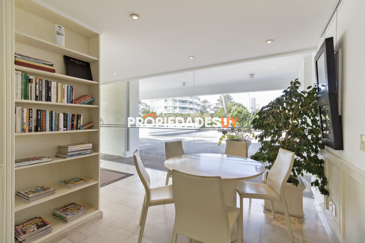 Edificio Palm Beach Punta del Este