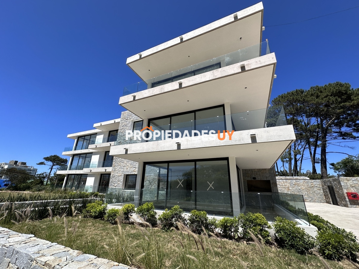 BRAVA KEY Punta del Este
