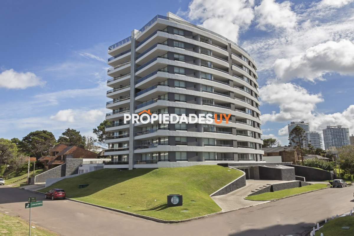 Torre Esmeralda Punta del Este