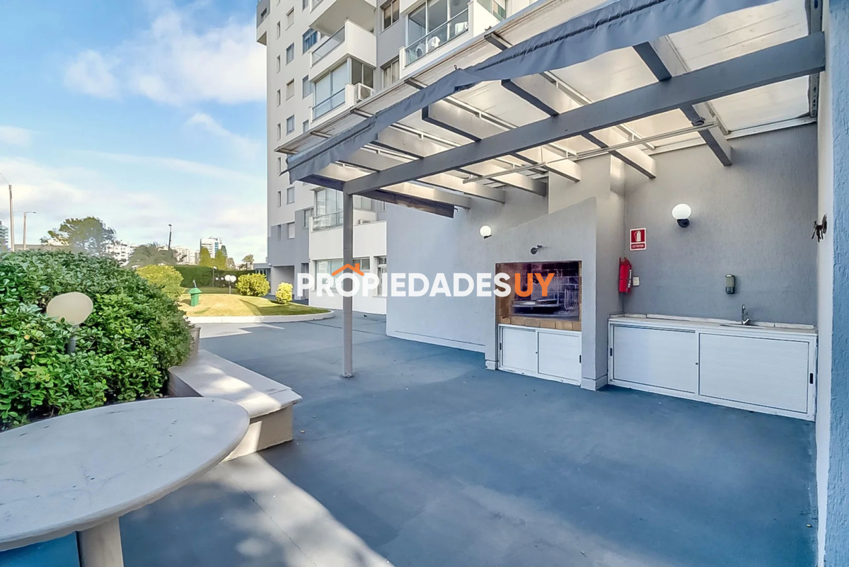 Edificio Cap Breton Punta del Este