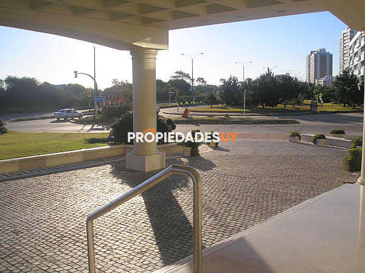 Edificio Coral Tower Punta del Este