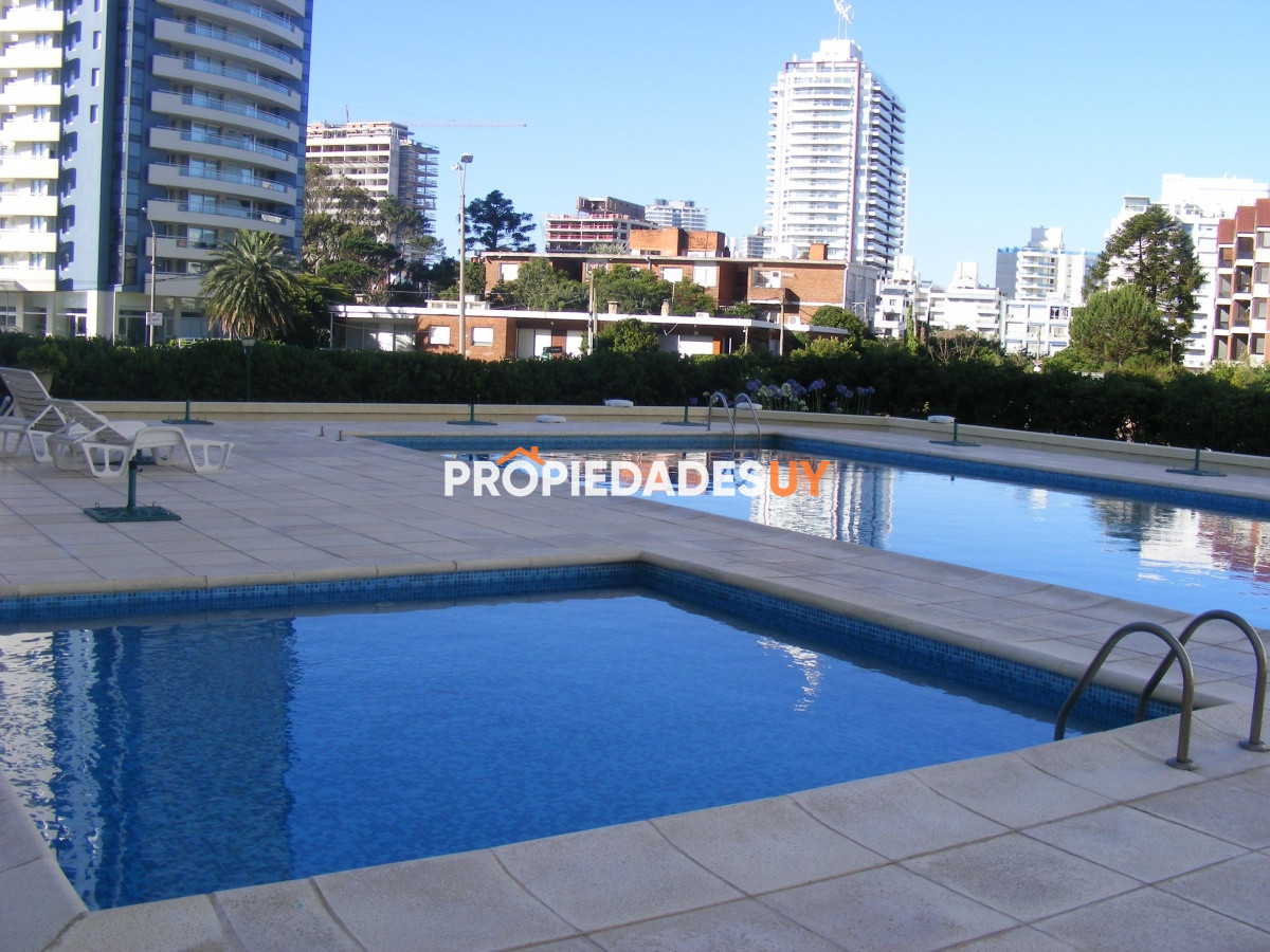 Torre marina l Punta del Este
