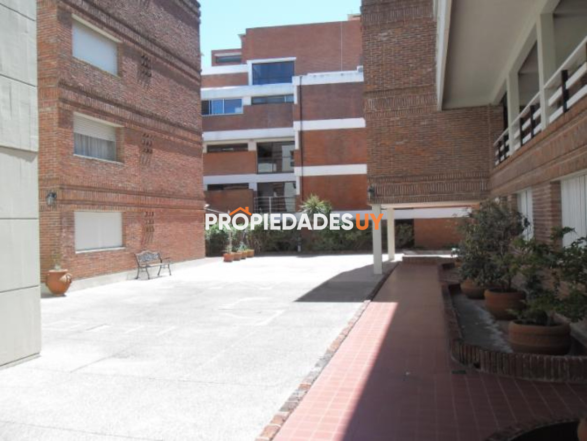 Edificio terrazas del Bosque Punta del Este