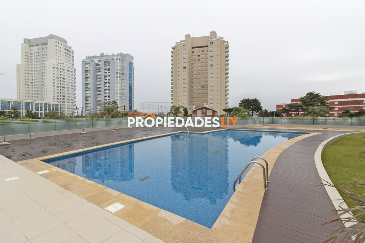 Miami Boulevard Punta del Este
