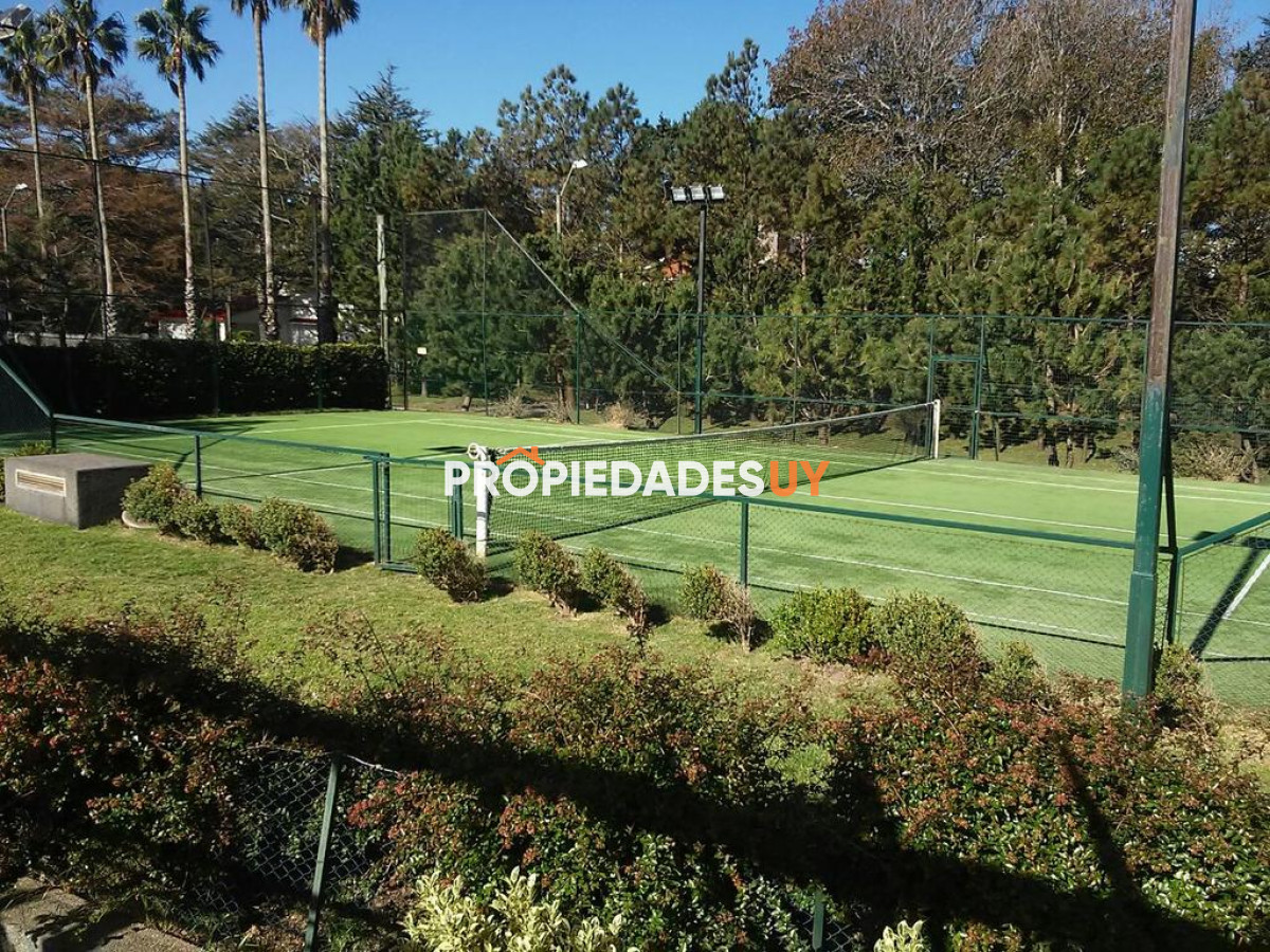 Edificio Sea and Forest Punta del Este