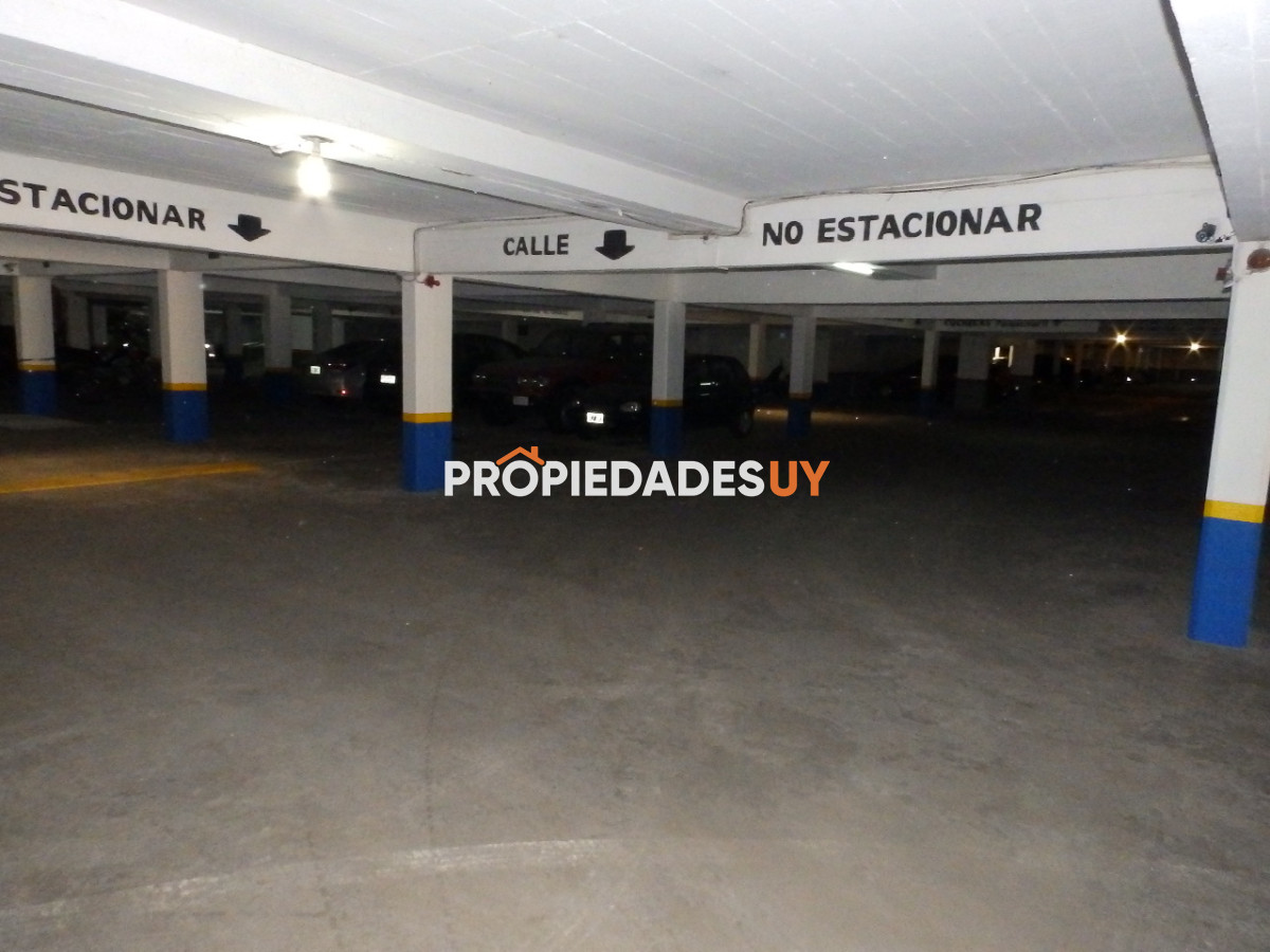 Parquemar Center Punta del Este