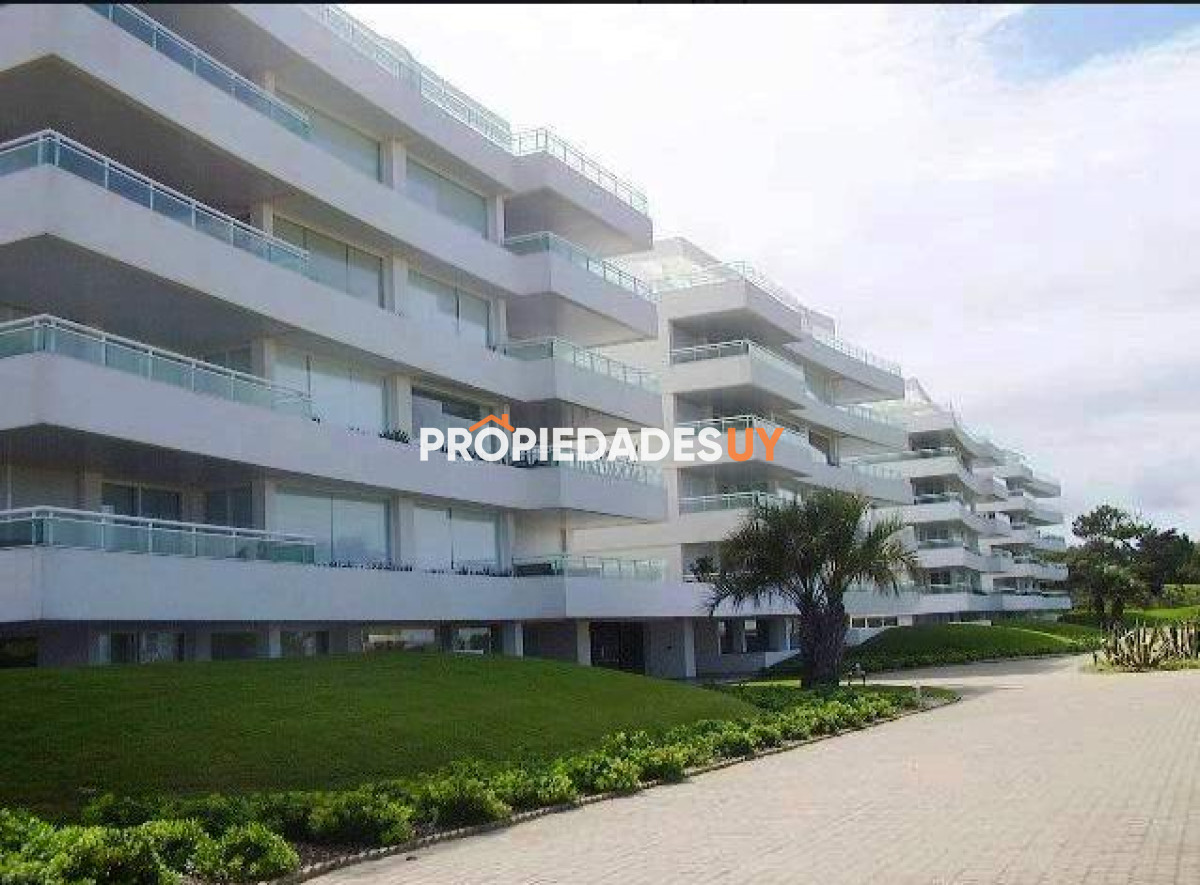 Edificio Esturion Terrazas I Punta del Este