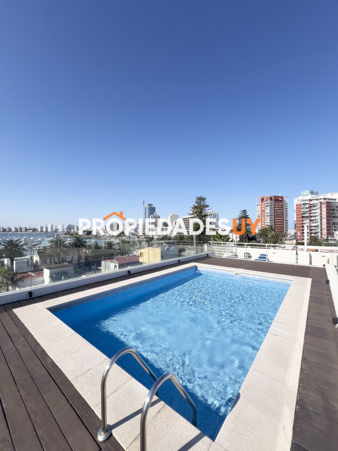 Edificio Ayres del Puerto Punta del Este