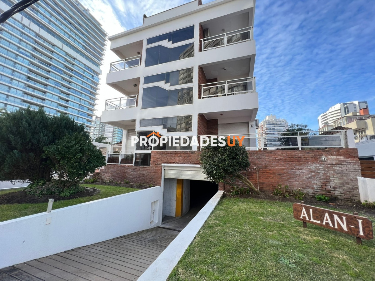Alan 1 Punta del Este