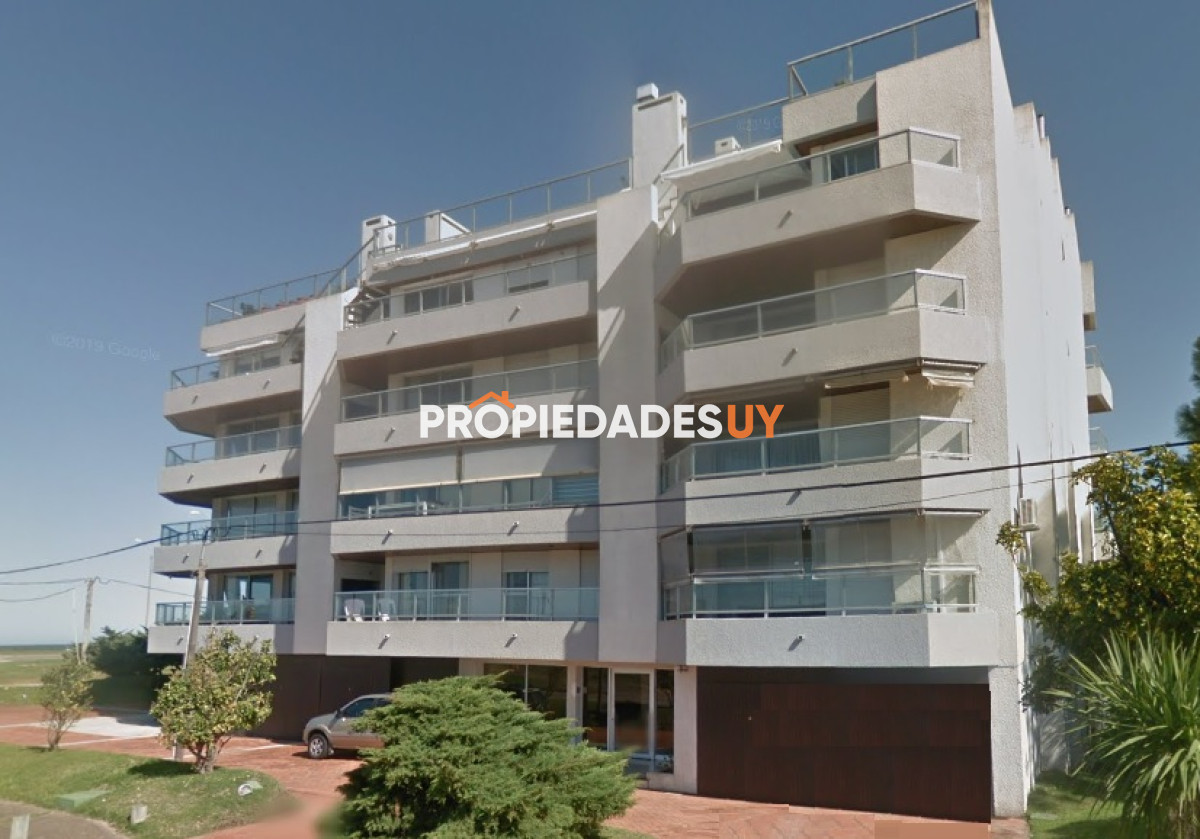 Edificio Laguna Punta del Este