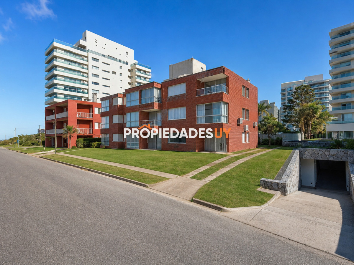 Edificio Necochea Punta del Este