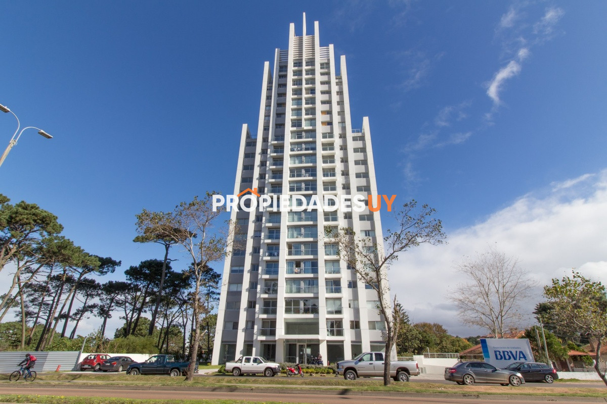 Edificio Summer Tower Punta del Este