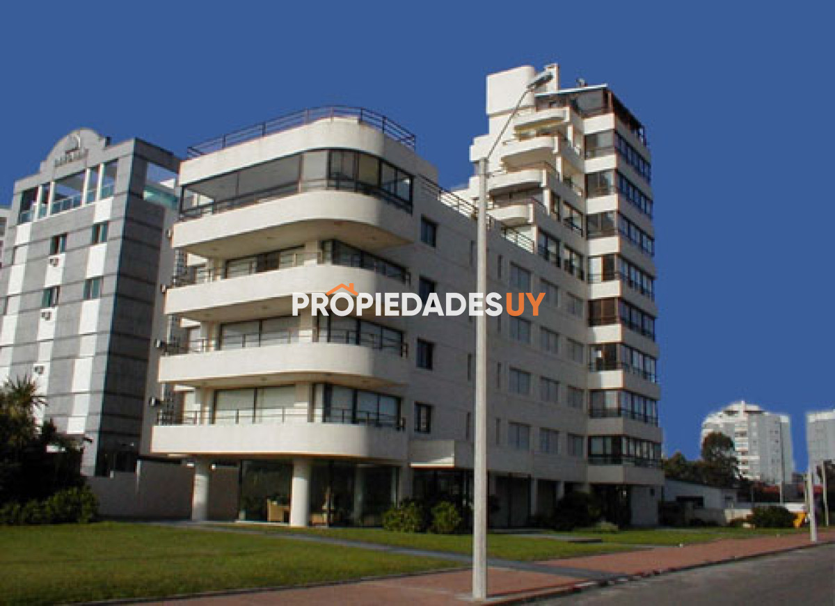 Edificio Le Chat  Punta del Este