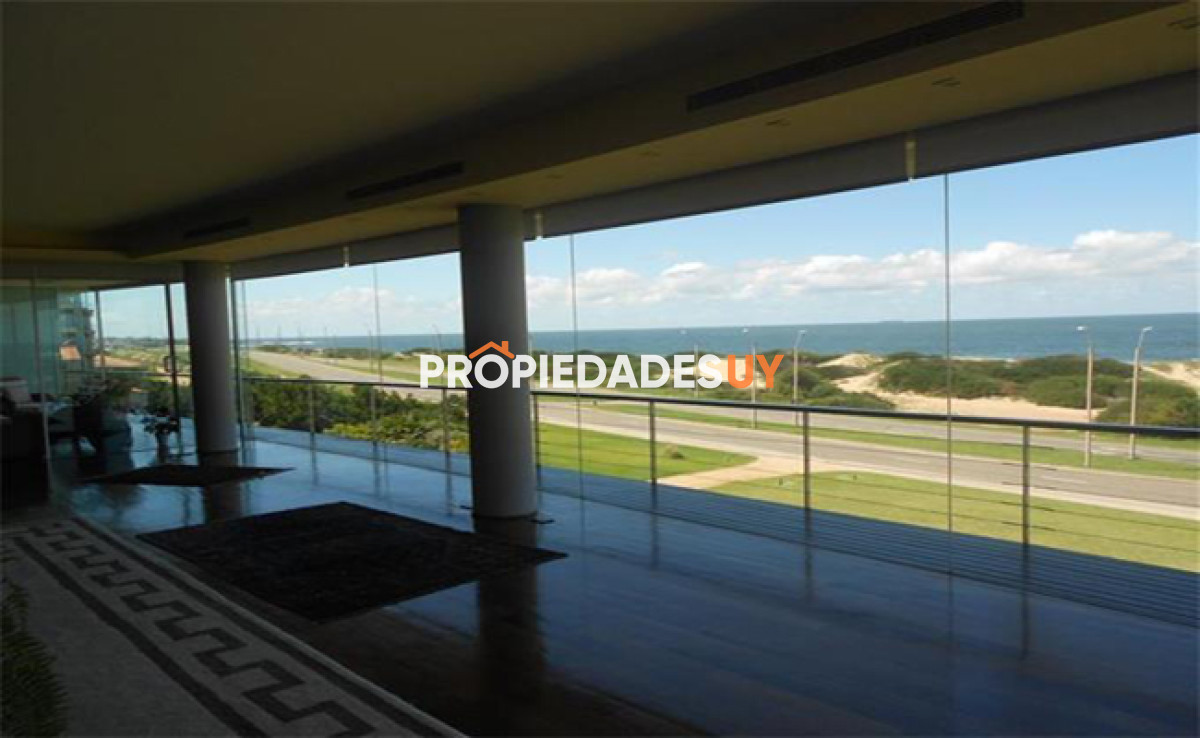Edificio Grey Stone Punta del Este