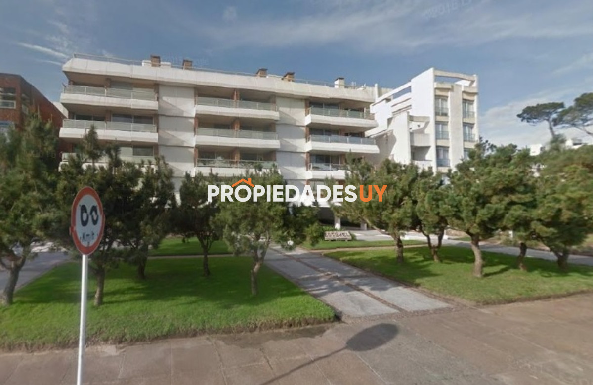 Edificio Cozumel Mansa Punta del Este