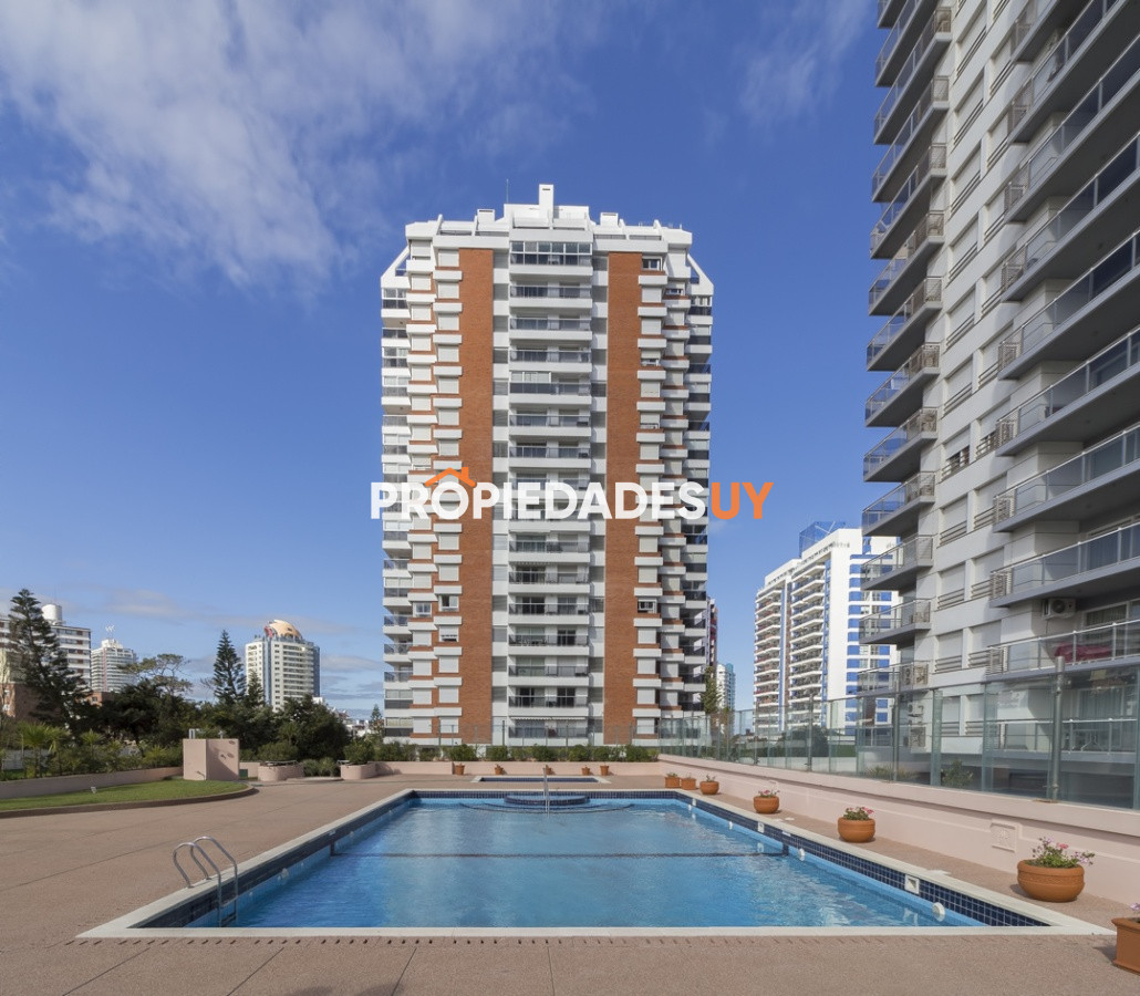 Edificio Long Beach Punta del Este