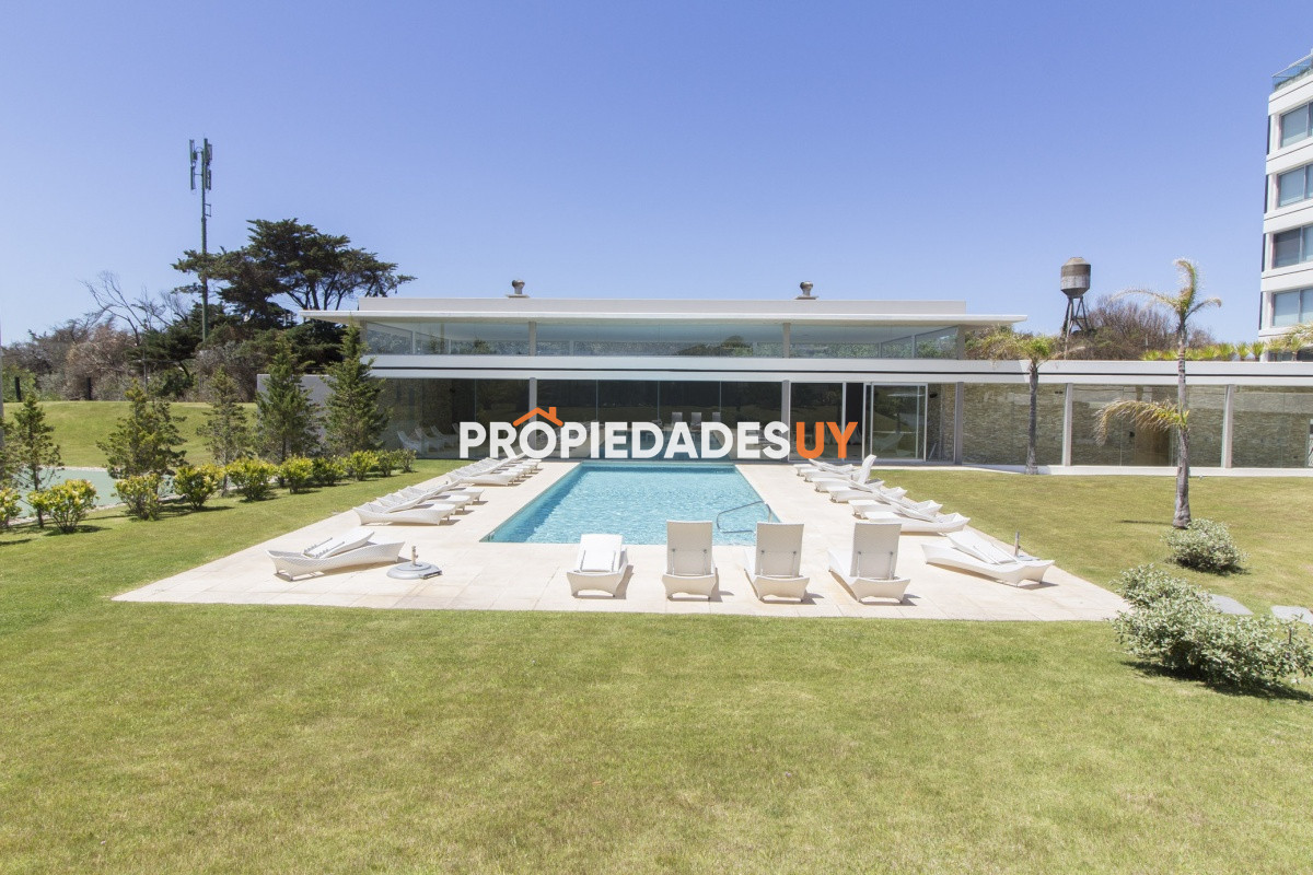 Edificio Tiburon Terrazas Punta del Este