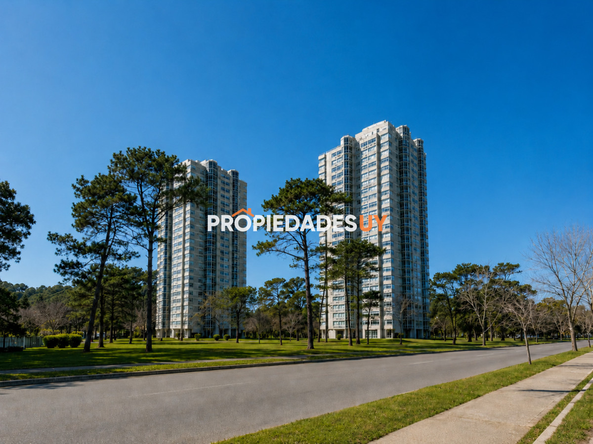 Roosevelt Center Punta del Este