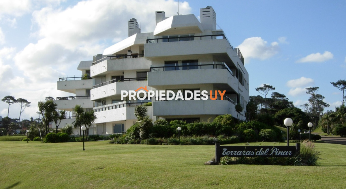 Edificio Terrazas del Pinar Punta del Este