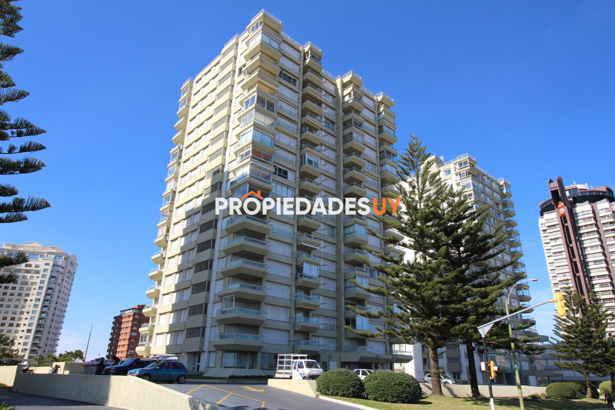 Edificio Malecon llI Punta del Este