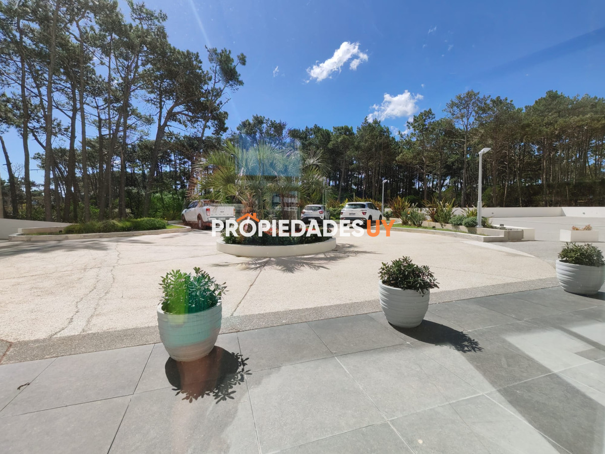 Edificio Poseidon Laguna Punta del Este