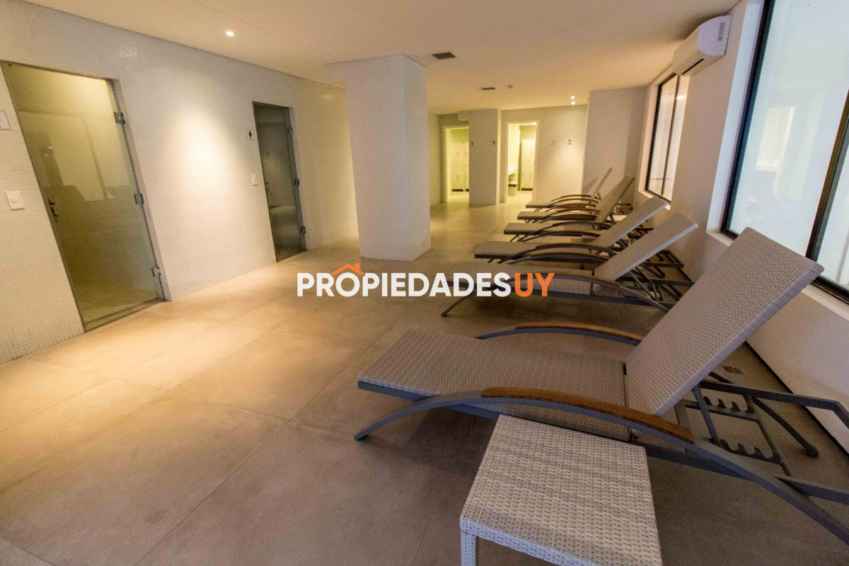 Roosevelt Center Punta del Este