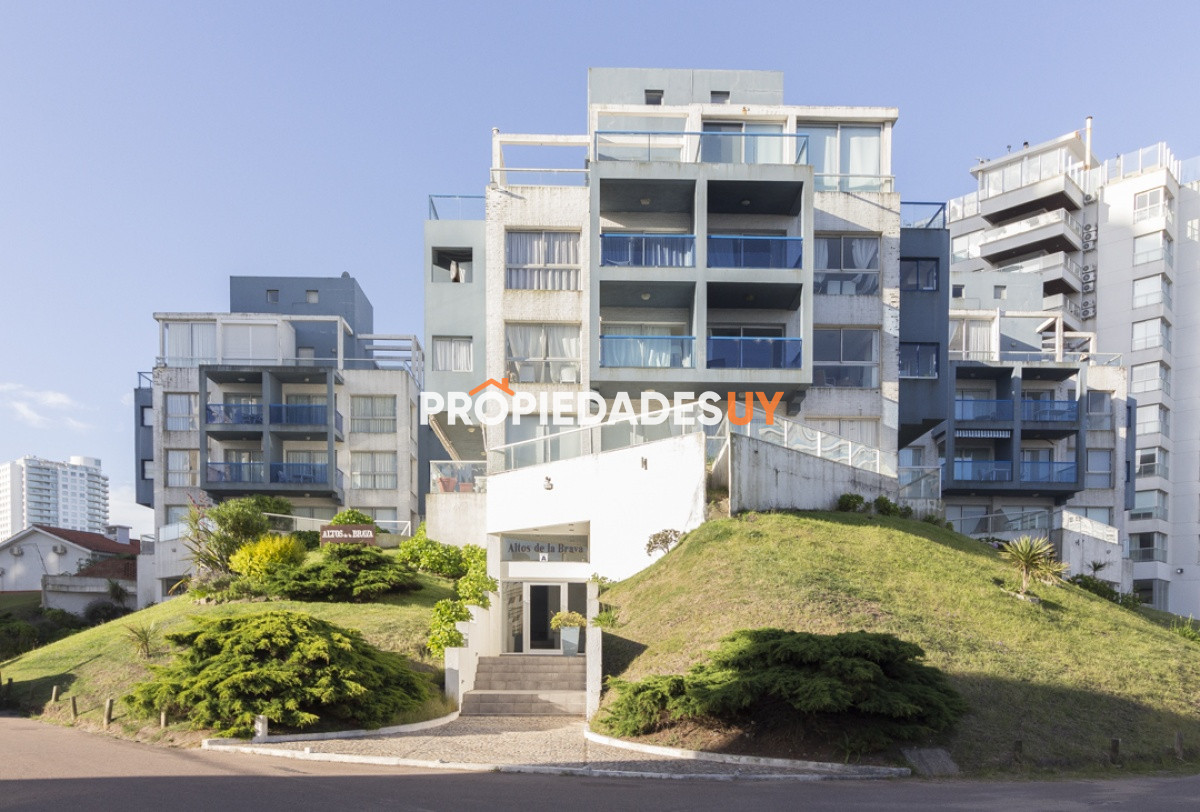 Edificio Altos de la Brava Punta del Este