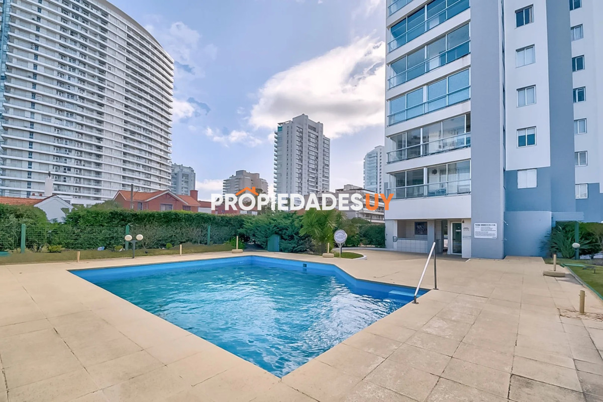 Edificio Cap Breton Punta del Este