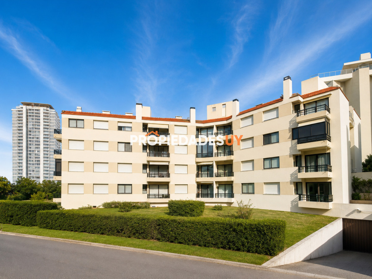 Edificio Antibes Punta del Este