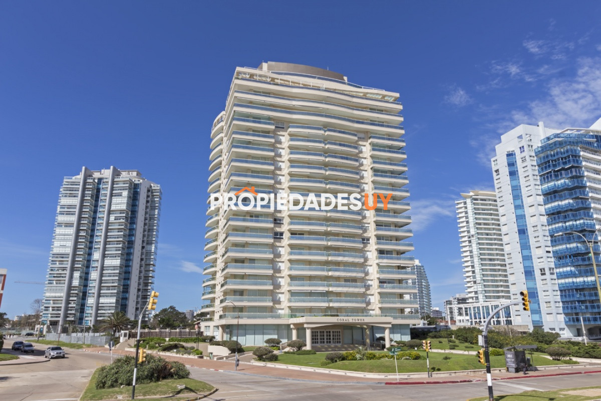 Edificio Coral Tower Punta del Este