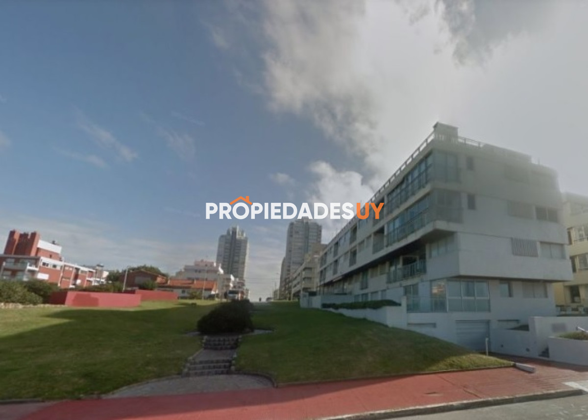 Edificio Rhodas Punta del Este